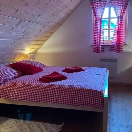 Drevenica U Peta Ferienhaus Heľpa