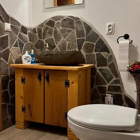 Drevenica U Peta Ferienhaus *