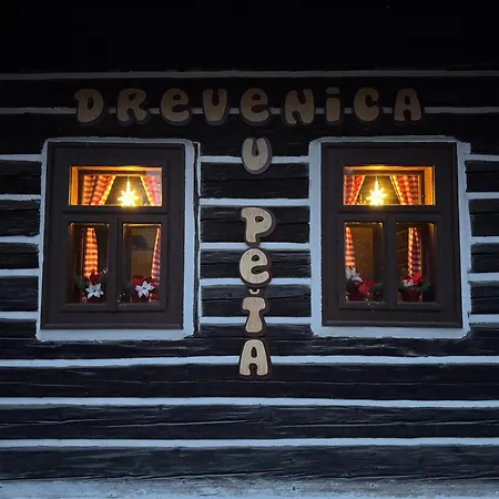 Drevenica U Peta Ferienhaus *