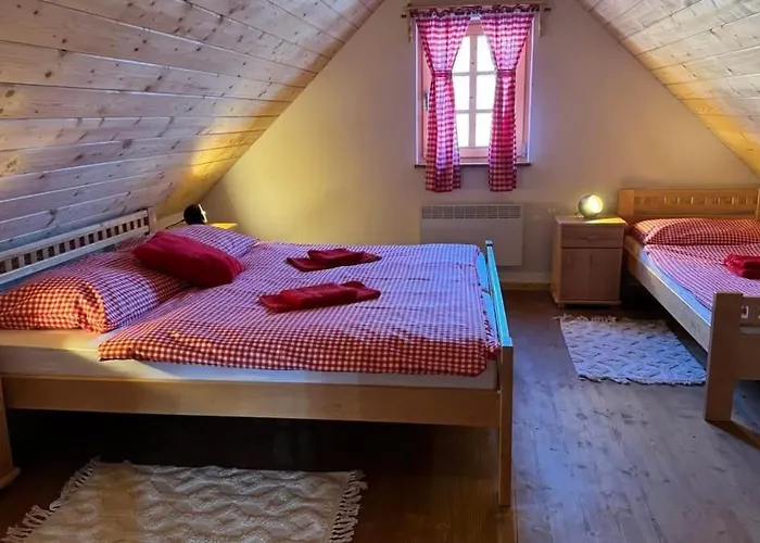 Сasa de vacaciones Drevenica U Peta *