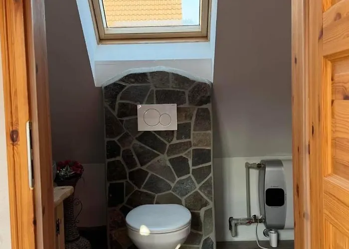 Drevenica U Peta * Heľpa